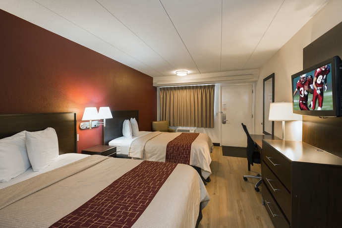 Imagen de la habitación del Hotel Red Roof Inn Plus+ St Louis - Forest Park/ Hampton Ave. Foto 9