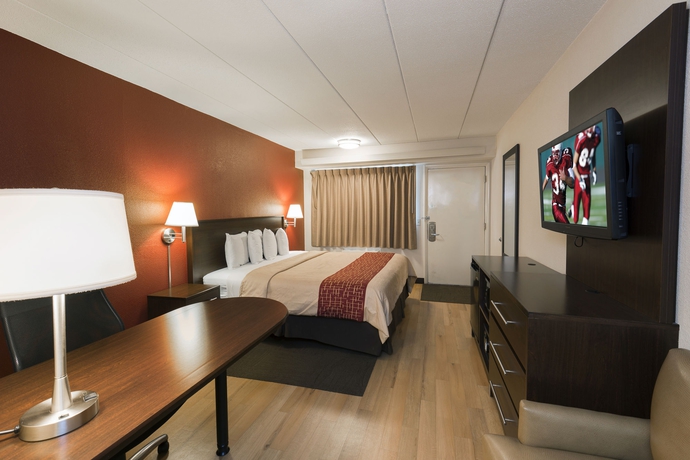 Imagen de la habitación del Hotel Red Roof Inn Plus+ St Louis - Forest Park/ Hampton Ave. Foto 12