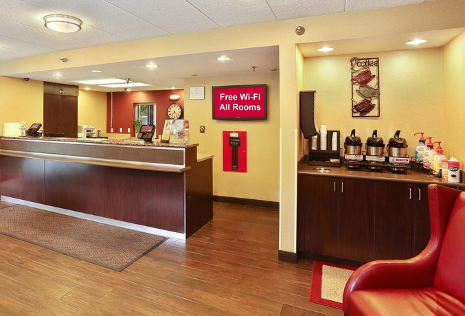 Imagen del bar/restaurante del Hotel Red Roof Inn Plus+ Washington Dc - Alexandria. Foto 5