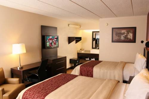 Imagen de la habitación del Hotel Red Roof Inn Plus+ West Springfield. Foto 11
