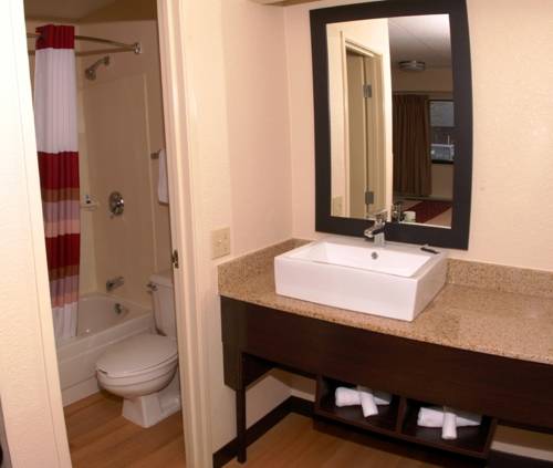 Imagen de la habitación del Hotel Red Roof Inn Plus+ West Springfield. Foto 12