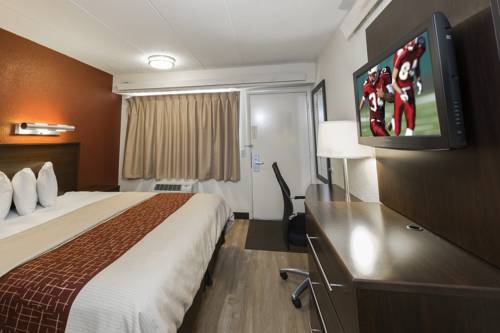 Imagen de la habitación del Hotel Red Roof Inn Plus+ Wilmington - Newark. Foto 1