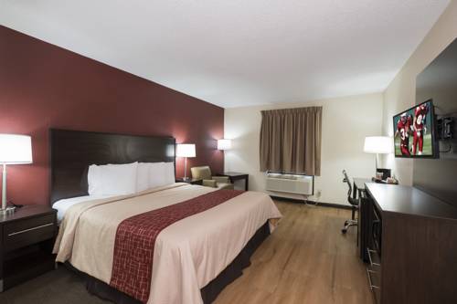 Imagen de la habitación del Hotel Red Roof Inn Plus+ & Suites Opelika. Foto 14