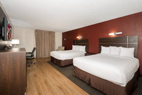Imagen de la habitación del Hotel Red Roof Inn Plus+ and Suites Knoxville West-cedar Bluff. Foto 8