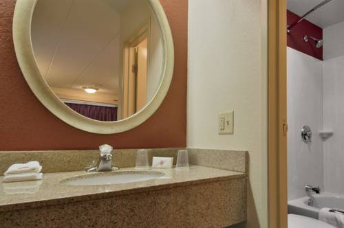 Imagen de la habitación del Hotel Red Roof Inn Salem. Foto 14