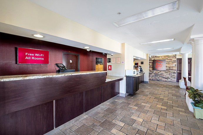 Imagen de los interiores del Hotel Red Roof Inn San Marcos. Foto 18