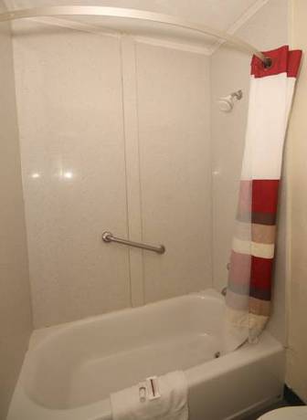 Imagen de la habitación del Hotel Red Roof Inn Santee. Foto 3