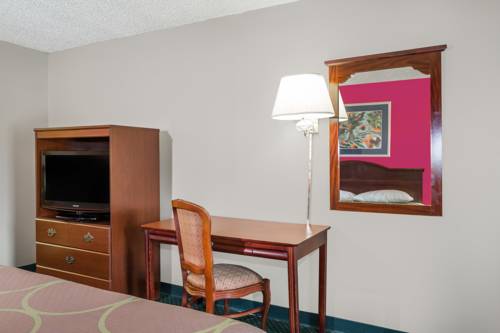 Imagen de la habitación del Hotel Red Roof Inn Savannah North I-95 - Port Wentworth. Foto 6