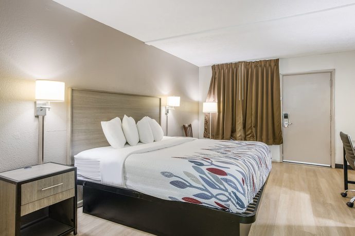 Imagen de la habitación del Hotel Red Roof Inn Savannah - Richmond Hill/ I-95. Foto 15