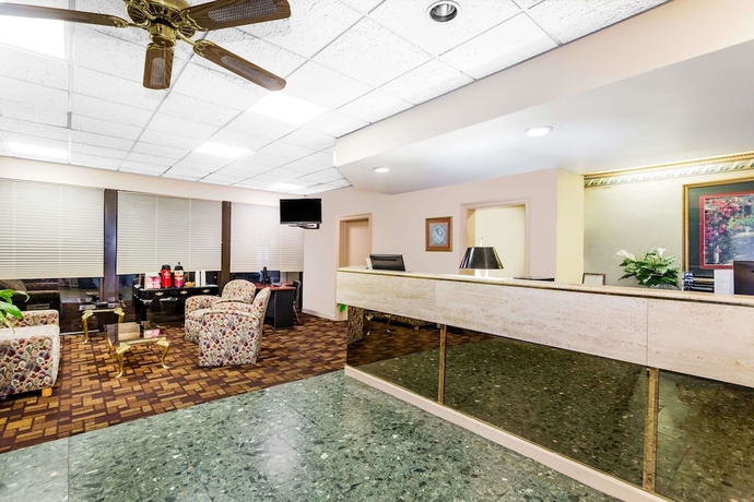 Imagen de los interiores del Hotel Red Roof Inn Savannah - Southside/midtown. Foto 14