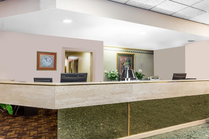 Imagen de los interiores del Hotel Red Roof Inn Savannah - Southside/midtown. Foto 15