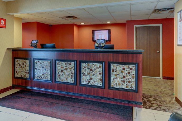 Imagen de los interiores del Hotel Red Roof Inn Springfield, OH. Foto 17