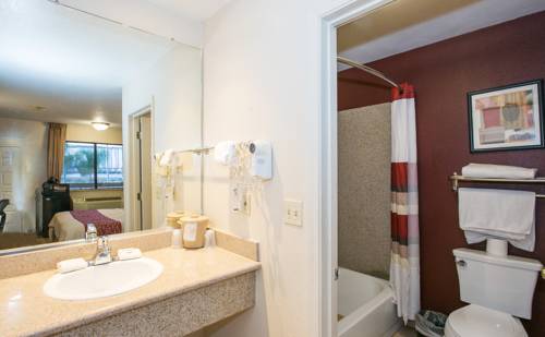 Imagen de la habitación del Hotel Red Roof Inn Stockton. Foto 15