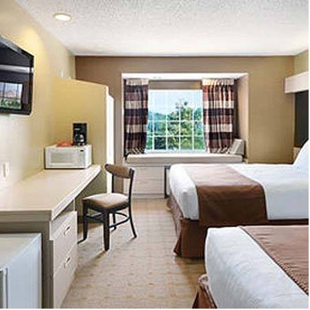 Imagen de la habitación del Hotel Red Roof Inn Sulphur. Foto 3