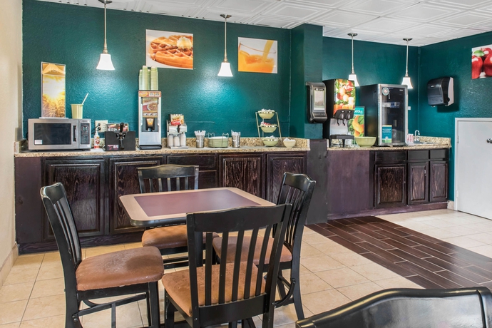 Imagen de los interiores del Hotel Red Roof Inn Tallahassee East. Foto 12