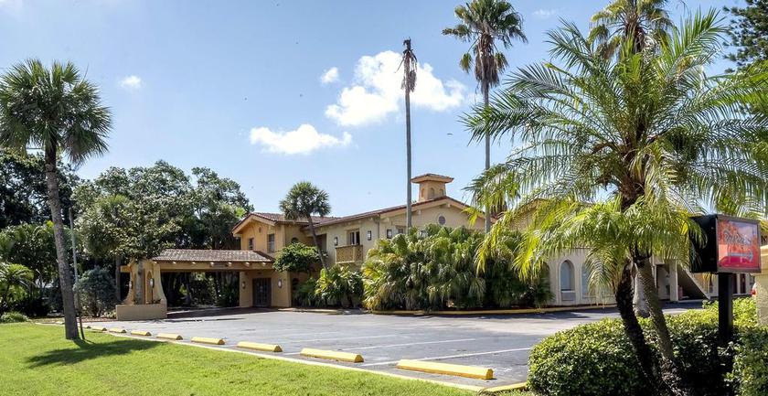 Imagen de los exteriores del Hotel Red Roof Inn Tampa Bay - St. Petersburg. Foto 8