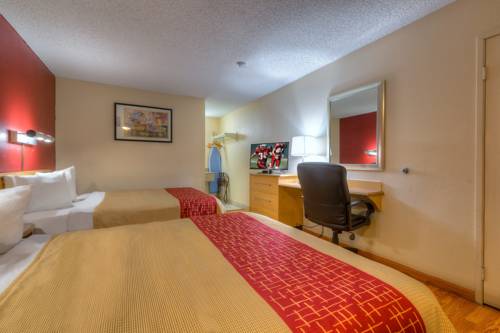 Imagen de la habitación del Hotel Red Roof Inn Tulsa. Foto 9