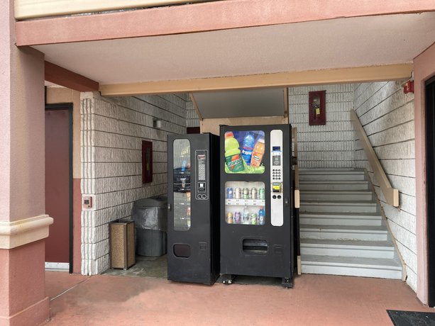 Imagen de los interiores del Hotel Red Roof Inn Virginia Beach - Norfolk Airport. Foto 13