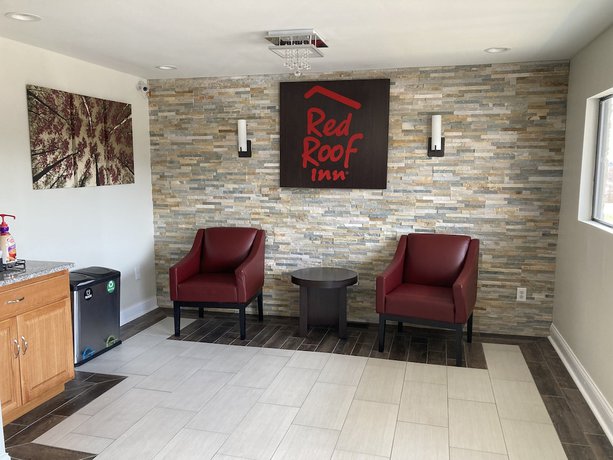 Imagen de los interiores del Hotel Red Roof Inn Walton - Richwood. Foto 17