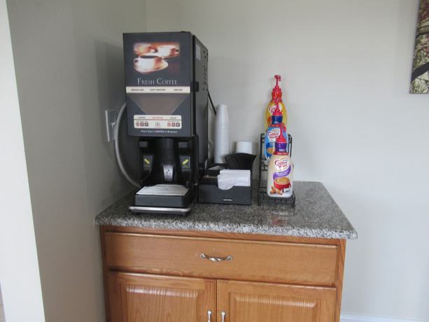 Imagen del bar/restaurante del Hotel Red Roof Inn Walton - Richwood. Foto 5