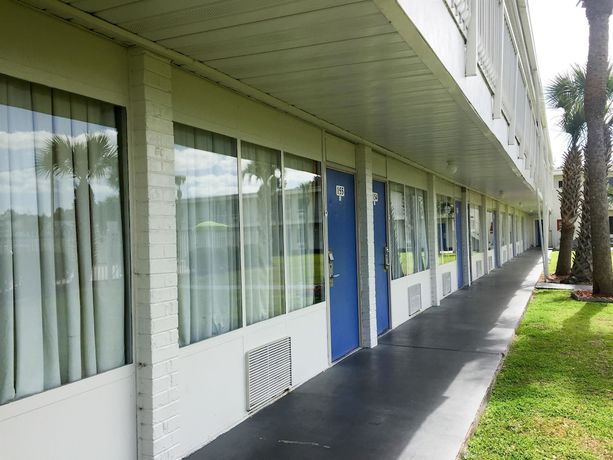 Imagen general del Hotel Red Roof Inn Wildwood, Fl - The Villages. Foto 3