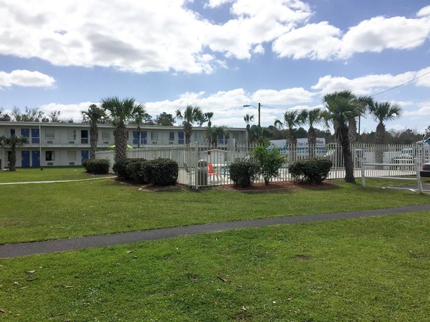 Imagen general del Hotel Red Roof Inn Wildwood, Fl - The Villages. Foto 4