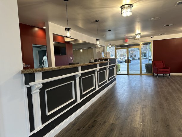 Imagen de los interiores del Hotel Red Roof Inn Yuba City. Foto 5