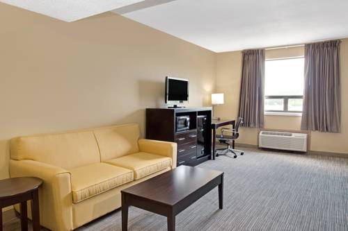 Imagen de la habitación del Hotel Red Roof Inn & Suites Newburgh - Stewart Airport West Point. Foto 6