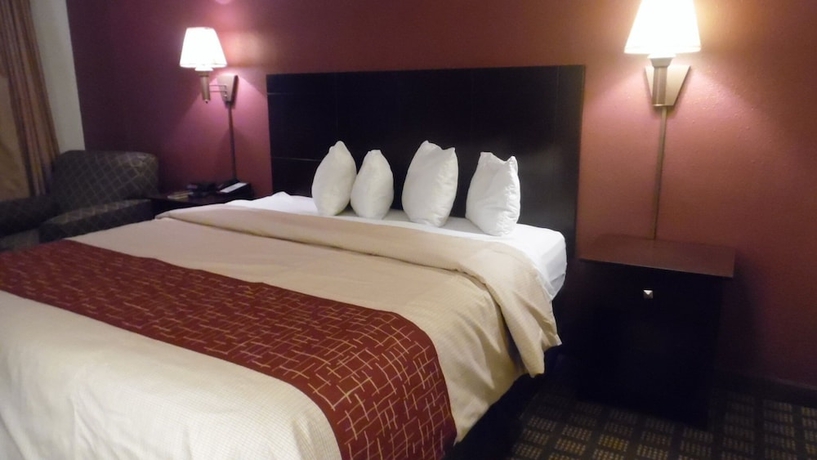 Imagen de la habitación del Hotel Red Roof Inn & Suites Oklahoma City Southwest. Foto 8