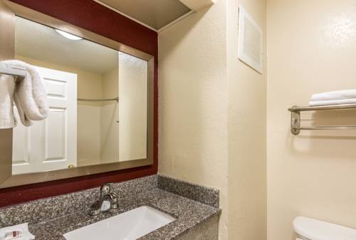 Imagen de la habitación del Hotel Red Roof Inn & Suites Pensacola-nas Corry. Foto 2