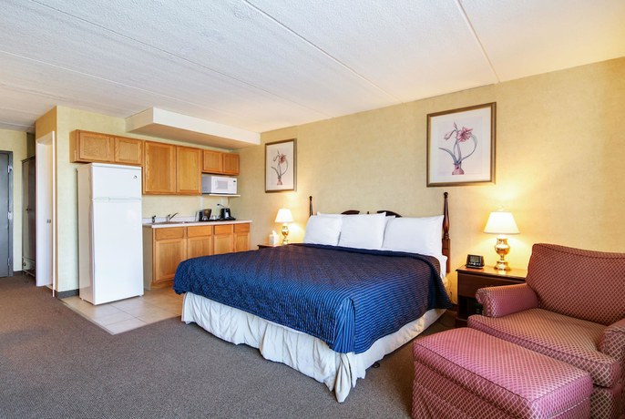 Imagen de la habitación del Hotel Red Roof Inn and Conference Center Chicago - Aurora/ Fox Valley. Foto 3
