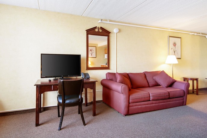 Imagen de la habitación del Hotel Red Roof Inn and Conference Center Chicago - Aurora/ Fox Valley. Foto 5