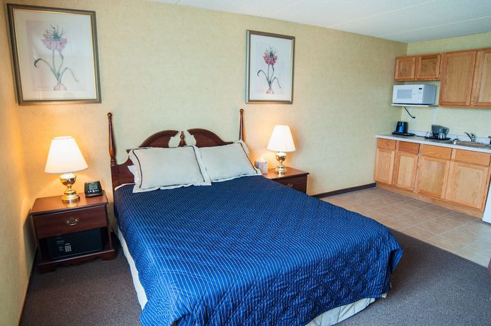 Imagen de la habitación del Hotel Red Roof Inn and Conference Center Chicago - Aurora/ Fox Valley. Foto 8