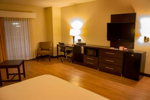Imagen de la habitación del Hotel Red Roof Inn and Conference Center Wichita Airport. Foto 6