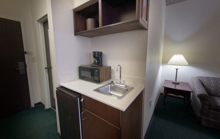 Imagen de la habitación del Hotel Red Roof Inn and Suites Albany, GA. Foto 12