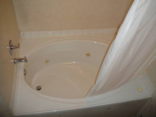 Imagen de la habitación del Hotel Red Roof Inn and Suites Athens, Al. Foto 11
