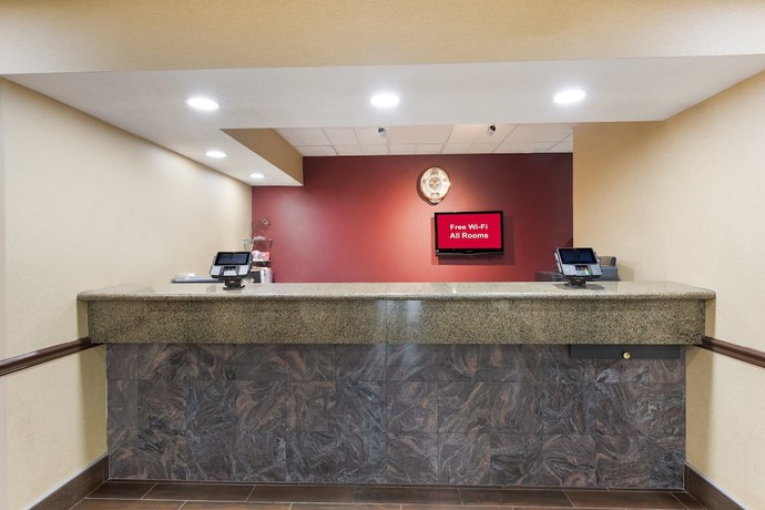 Imagen de los interiores del Hotel Red Roof Inn and Suites Columbus - West Broad. Foto 20