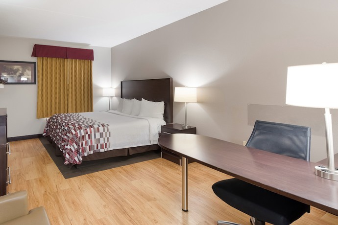 Imagen de la habitación del Hotel Red Roof Inn and Suites Columbus - West Broad. Foto 16