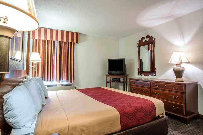 Imagen de la habitación del Hotel Red Roof Inn and Suites Cornelius &ndash; Lake Norman. Foto 6