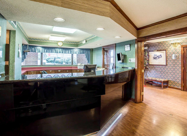 Imagen de los interiores del Hotel Red Roof Inn and Suites Cornelius &ndash; Lake Norman. Foto 15