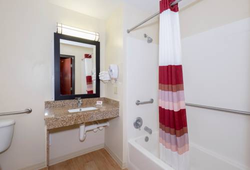 Imagen de la habitación del Hotel Red Roof Inn and Suites Dover Downtown. Foto 3