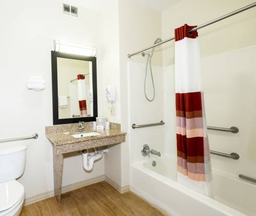 Imagen de la habitación del Hotel Red Roof Inn and Suites Dover Downtown. Foto 4