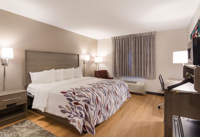 Imagen de la habitación del Hotel Red Roof Inn and Suites Duncan. Foto 6
