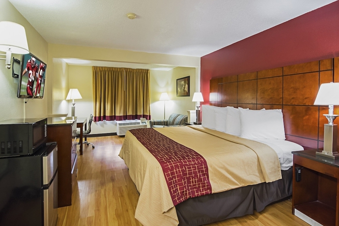 Imagen de la habitación del Hotel Red Roof Inn and Suites Fayetteville - Fort Bragg. Foto 3
