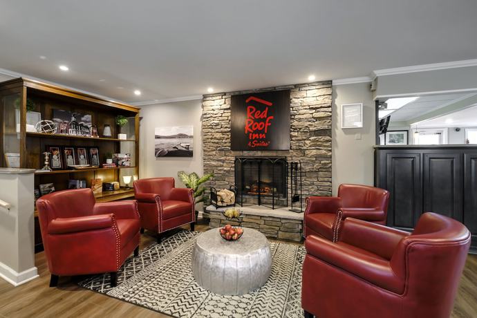 Imagen de los interiores del Hotel Red Roof Inn and Suites Herkimer. Foto 16