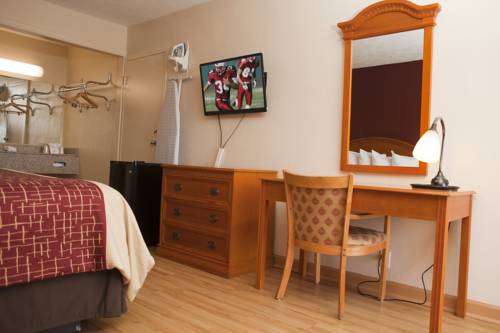 Imagen de la habitación del Hotel Red Roof Inn and Suites Jackson, Tn. Foto 3