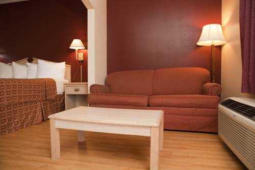 Imagen de la habitación del Hotel Red Roof Inn and Suites Jackson, Tn. Foto 4