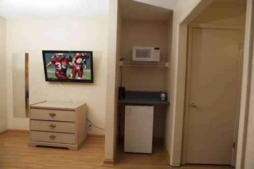 Imagen de la habitación del Hotel Red Roof Inn and Suites Jackson, Tn. Foto 8