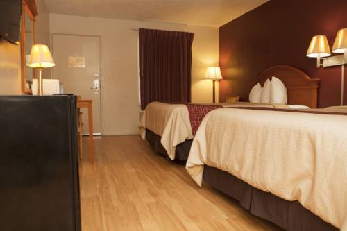 Imagen de la habitación del Hotel Red Roof Inn and Suites Jackson, Tn. Foto 10