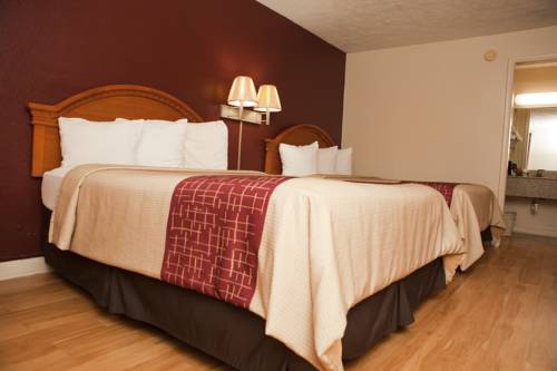 Imagen de la habitación del Hotel Red Roof Inn and Suites Jackson, Tn. Foto 11